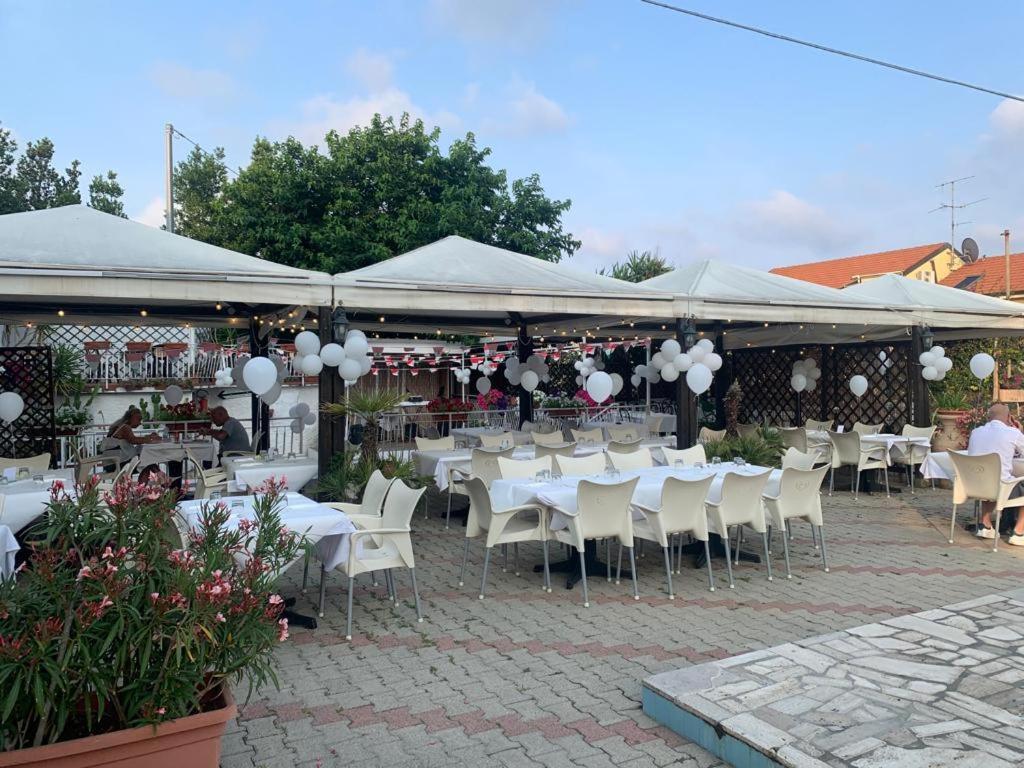 Al Borgo Village Pietra Ligure Extérieur photo